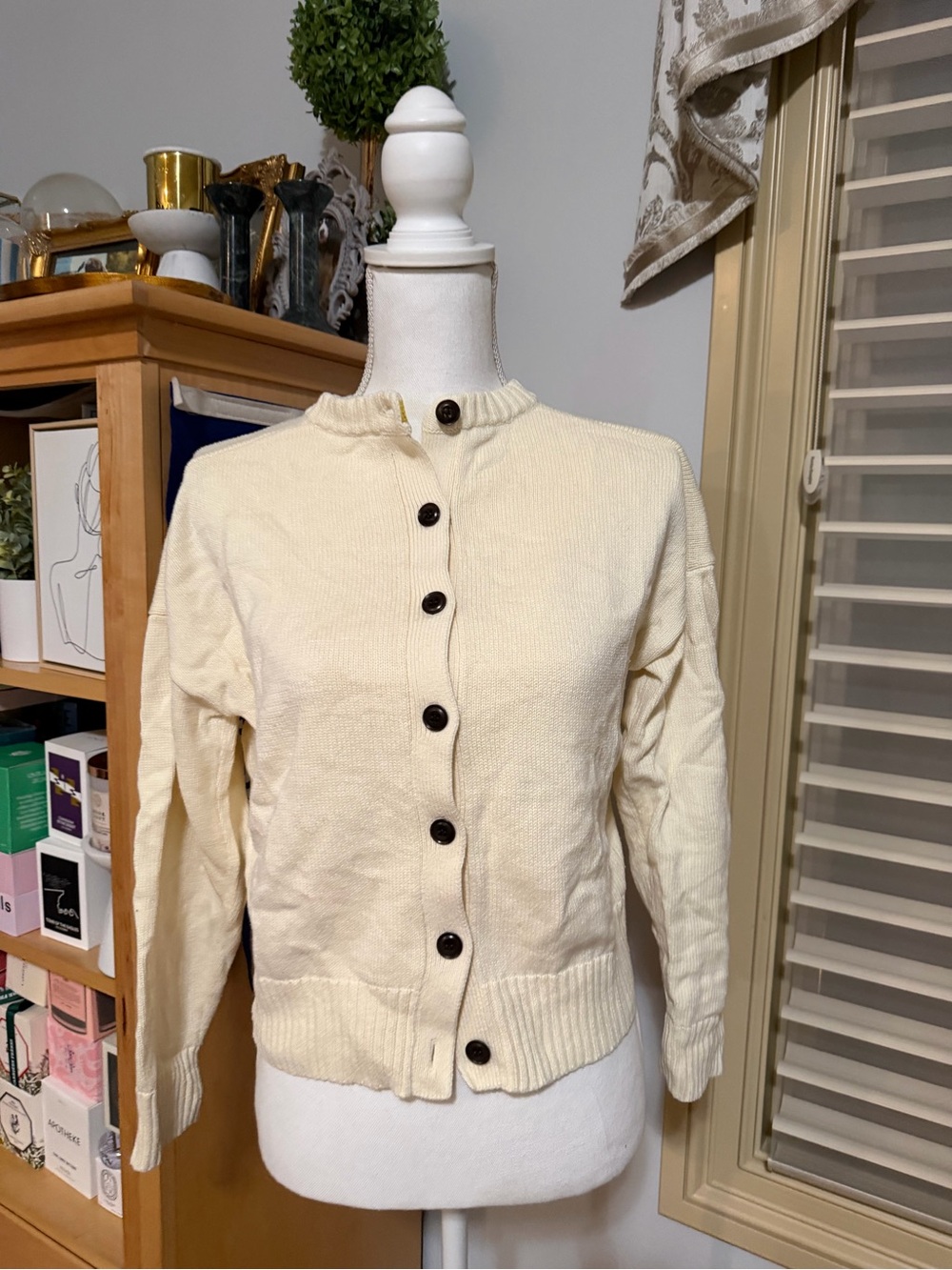 NWOT Alex Mill Classic Cream Button-Front Women’s Sweater Size Small